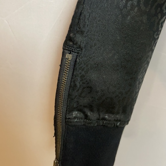 Level 99 Jolie Glossy Panther Utility Pants Jogger - Picture 5 of 8